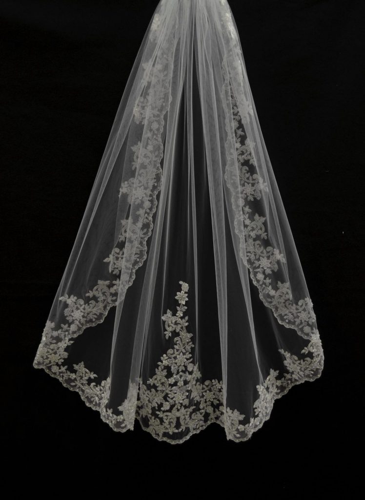 413 - Maritzas Bridal Veils Inc