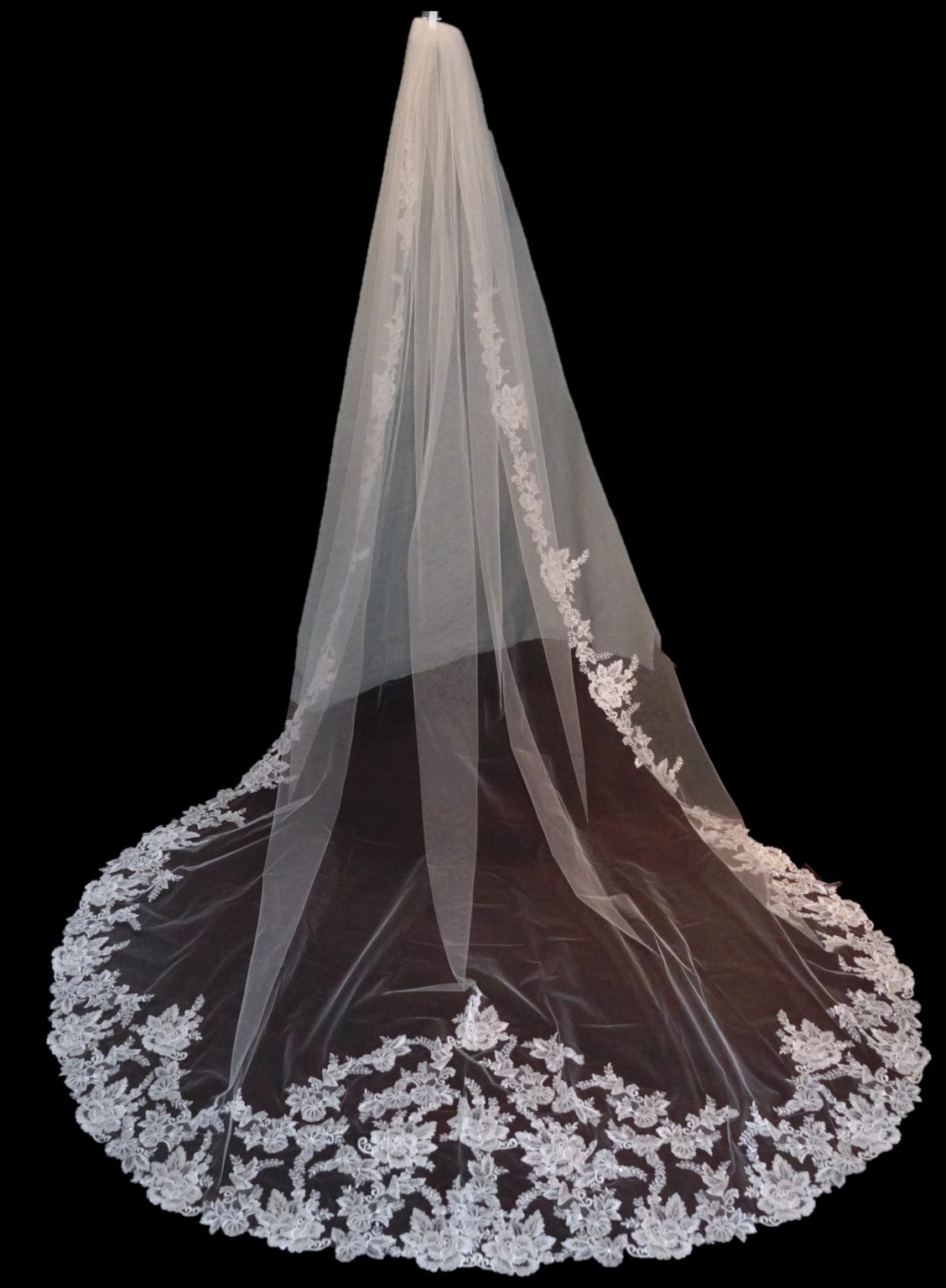 451X - Maritzas Bridal Veils Inc